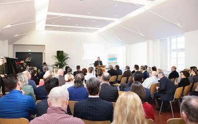 (c) Benjamin Diedering