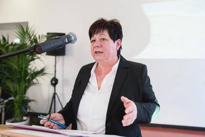 (c) Benjamin Diedering