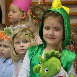 ACHTUNG! Auf Grund der verschärften Leitlinien der Bundesregierung gegen die Ausbreitung des Corona-Virus ist eine Abholung der Überraschungspakete für Kinder im Hort nicht möglich!