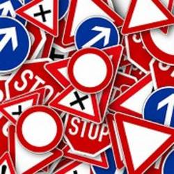Verkehrsschild [(c): pixabay]